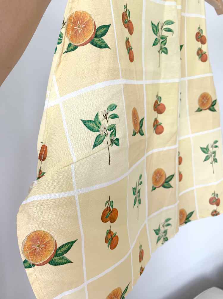 The 3 Nacre Buttons top